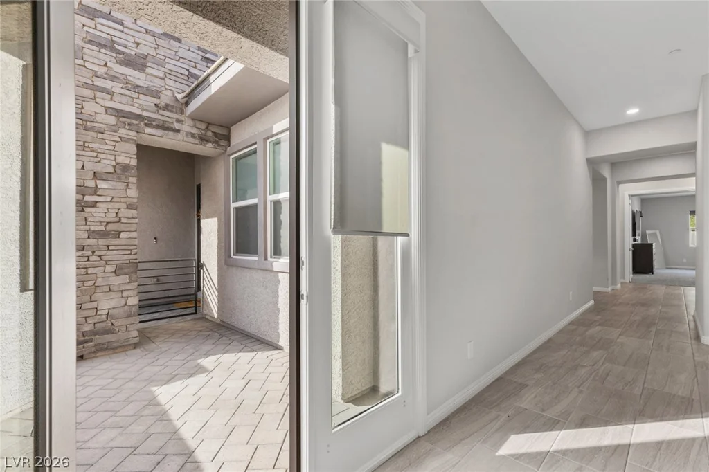 7716 Tioga Ridge, Las Vegas, NV 89117