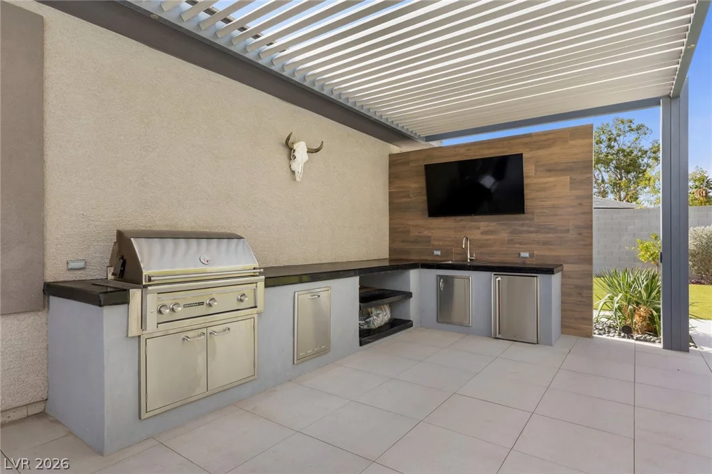 7716 Tioga Ridge, Las Vegas, NV 89117