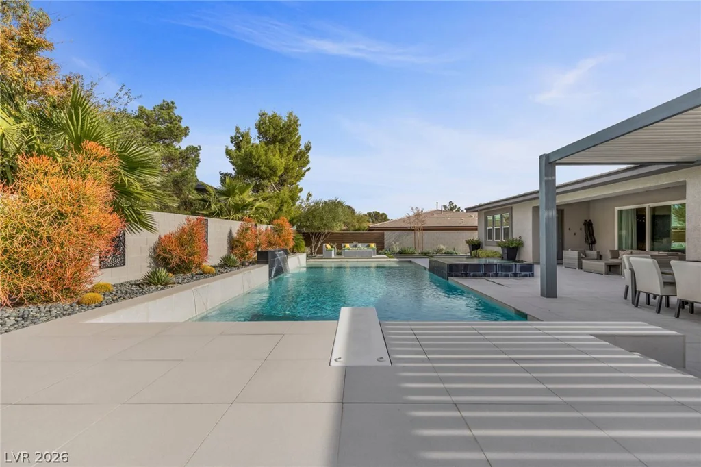 7716 Tioga Ridge, Las Vegas, NV 89117