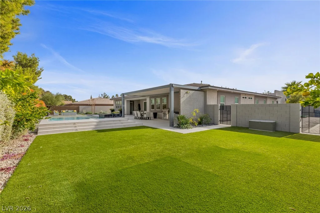 7716 Tioga Ridge, Las Vegas, NV 89117