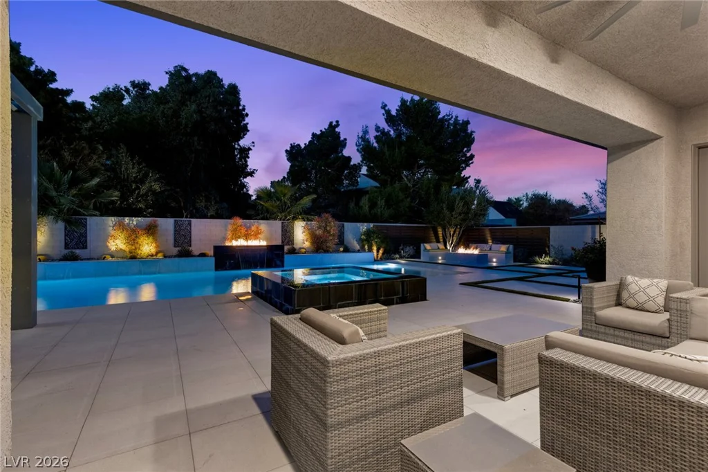 7716 Tioga Ridge, Las Vegas, NV 89117