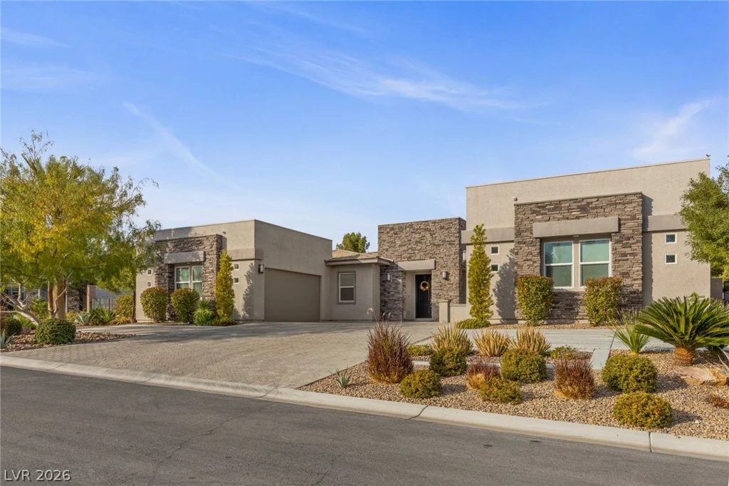7716 Tioga Ridge, Las Vegas, NV 89117