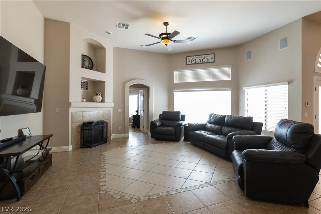 6493 Yellow Bells, Las Vegas, NV 89131