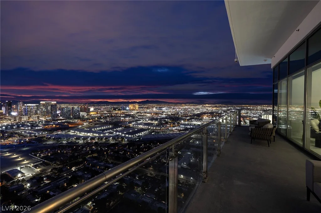 4381 Flamingo, Las Vegas, NV 89103
