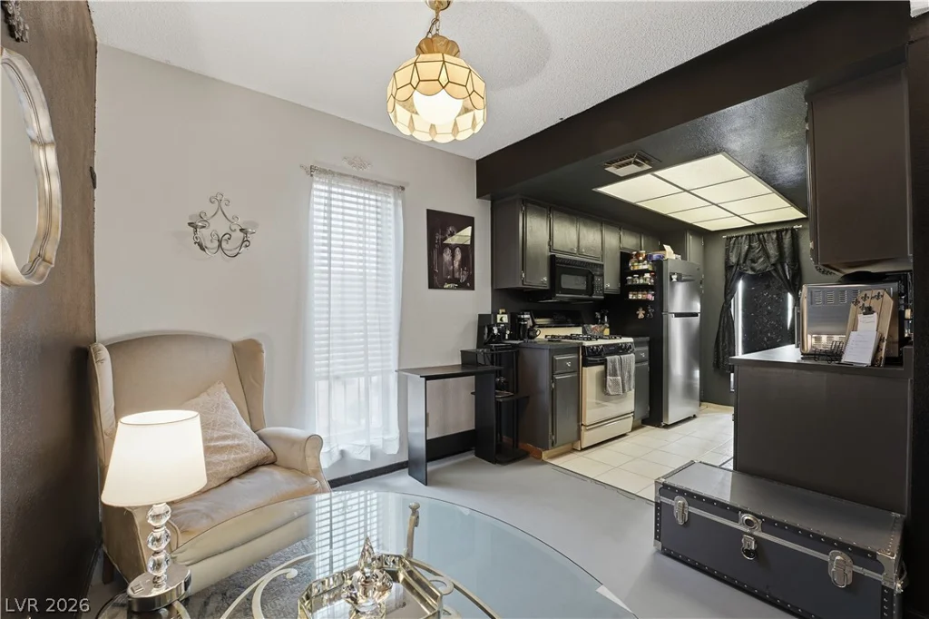 1405 Vegas Valley, Las Vegas, NV 89169