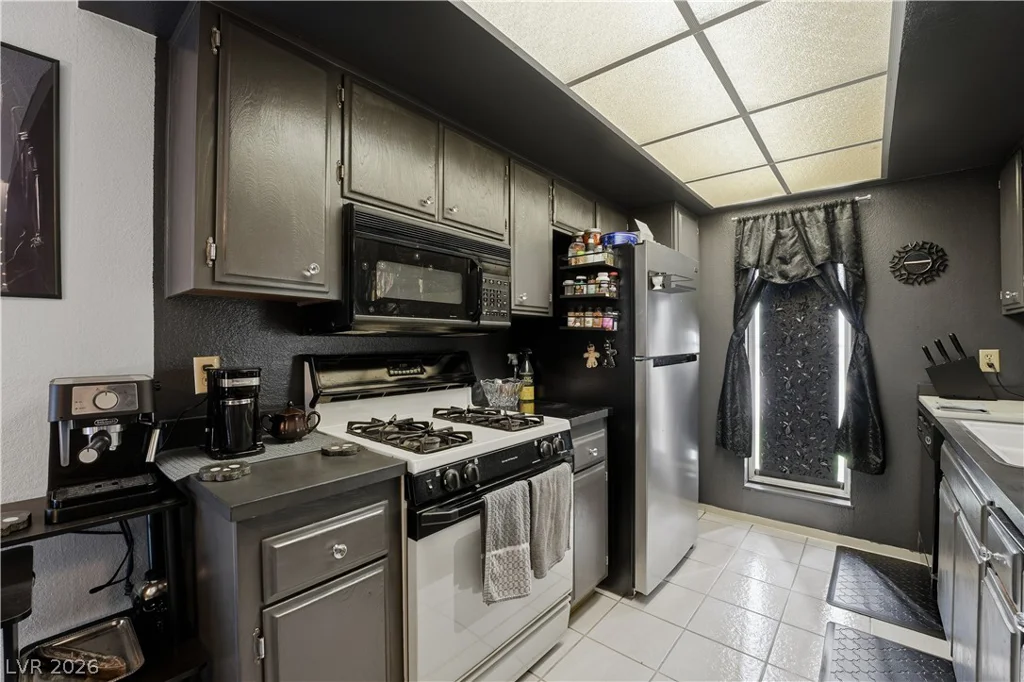 1405 Vegas Valley, Las Vegas, NV 89169