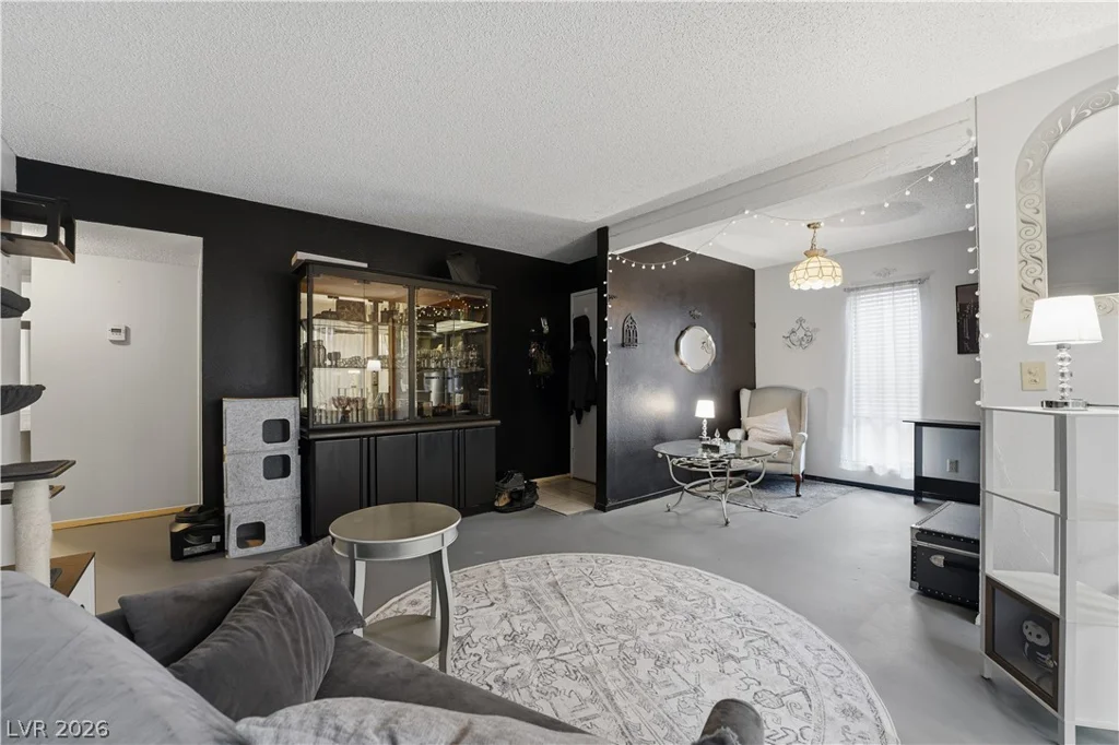 1405 Vegas Valley, Las Vegas, NV 89169