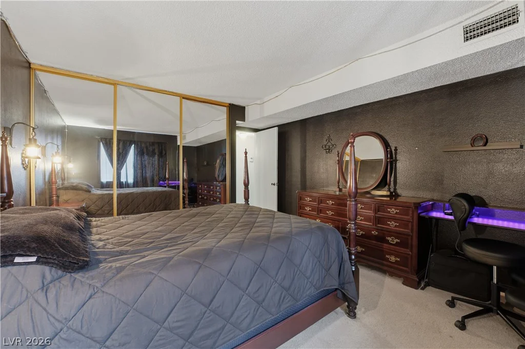 1405 Vegas Valley, Las Vegas, NV 89169