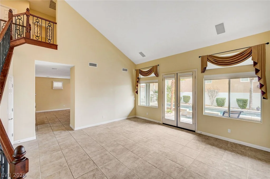 7516 Cliff Peaks, Las Vegas, NV 89149