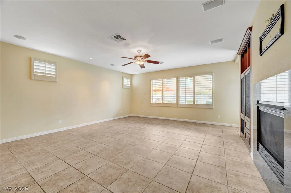 7516 Cliff Peaks, Las Vegas, NV 89149