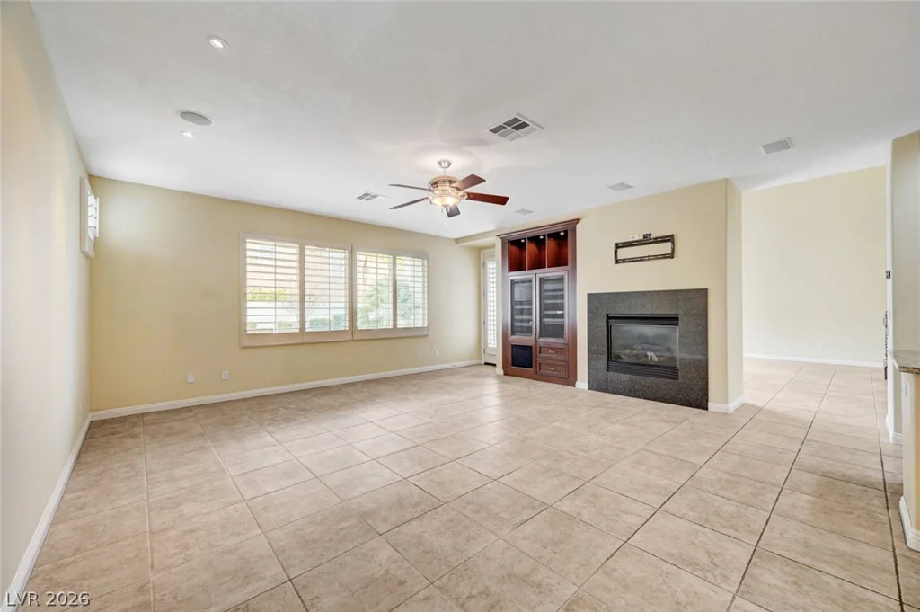7516 Cliff Peaks, Las Vegas, NV 89149