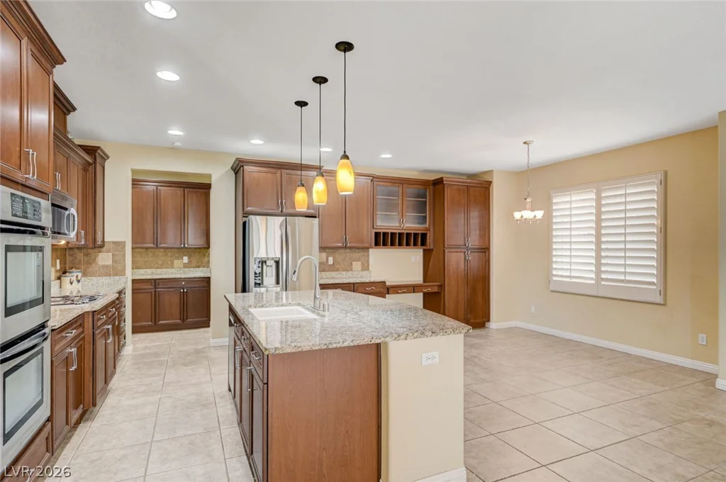 7516 Cliff Peaks, Las Vegas, NV 89149