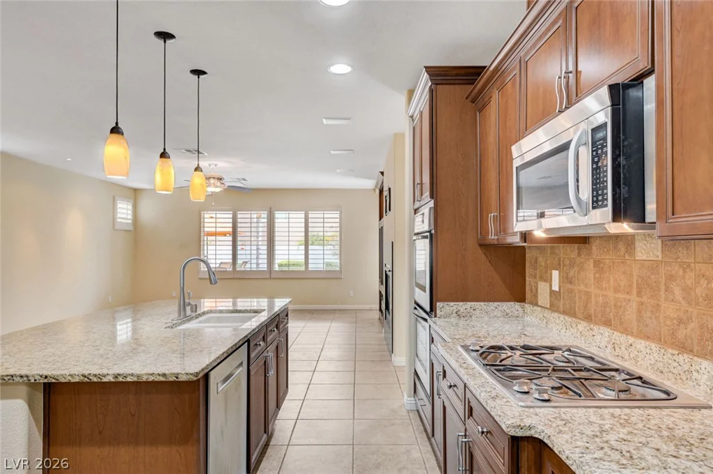 7516 Cliff Peaks, Las Vegas, NV 89149