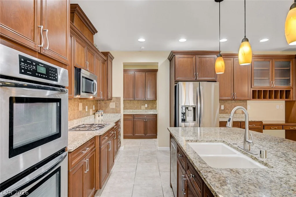 7516 Cliff Peaks, Las Vegas, NV 89149