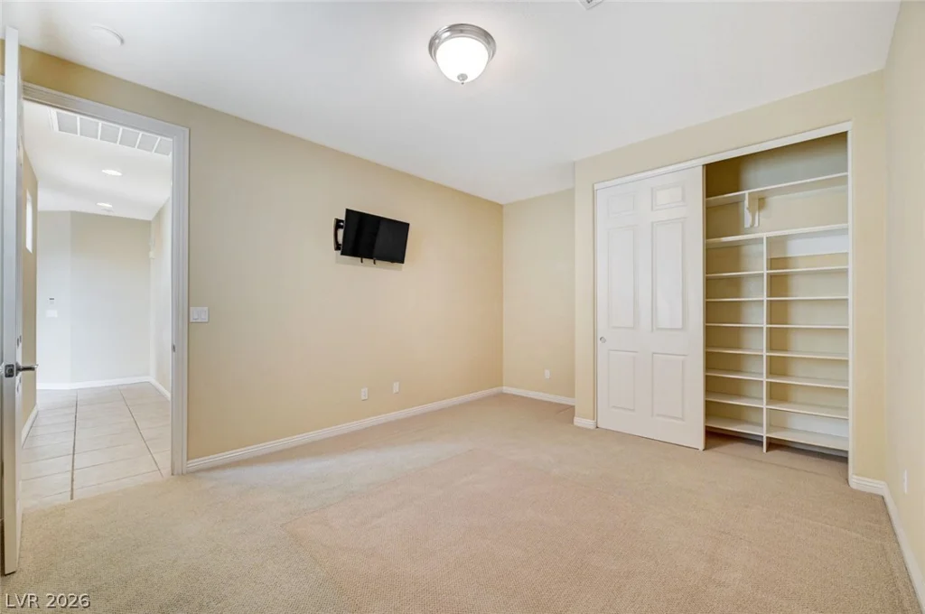 7516 Cliff Peaks, Las Vegas, NV 89149