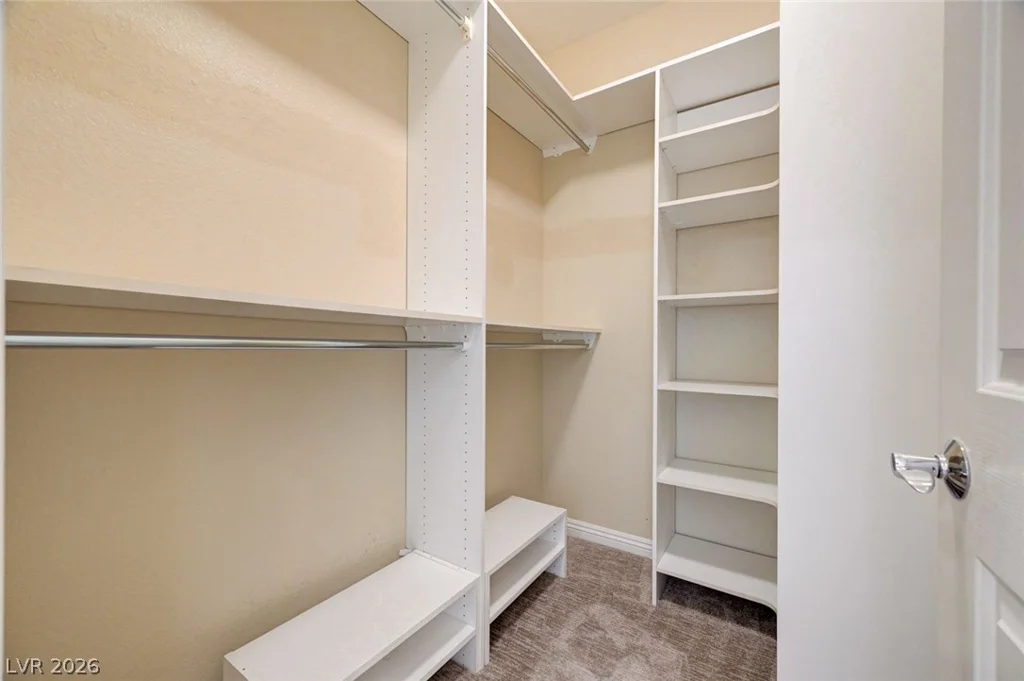 7516 Cliff Peaks, Las Vegas, NV 89149