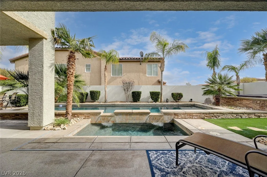 7516 Cliff Peaks, Las Vegas, NV 89149
