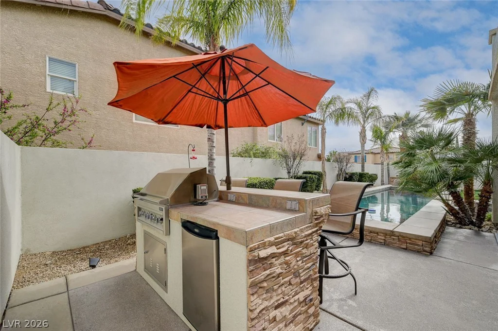 7516 Cliff Peaks, Las Vegas, NV 89149
