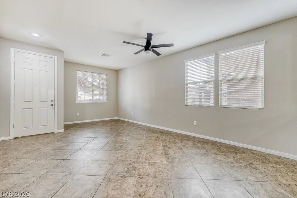 10555 Winter Grass, Las Vegas, NV 89135