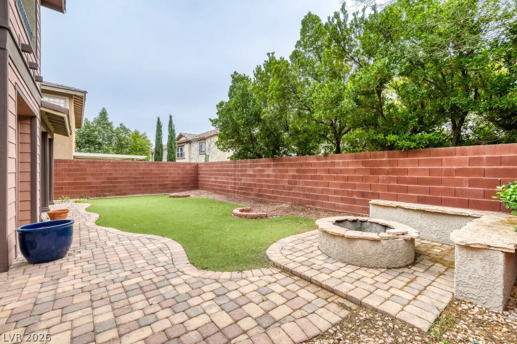 10555 Winter Grass, Las Vegas, NV 89135