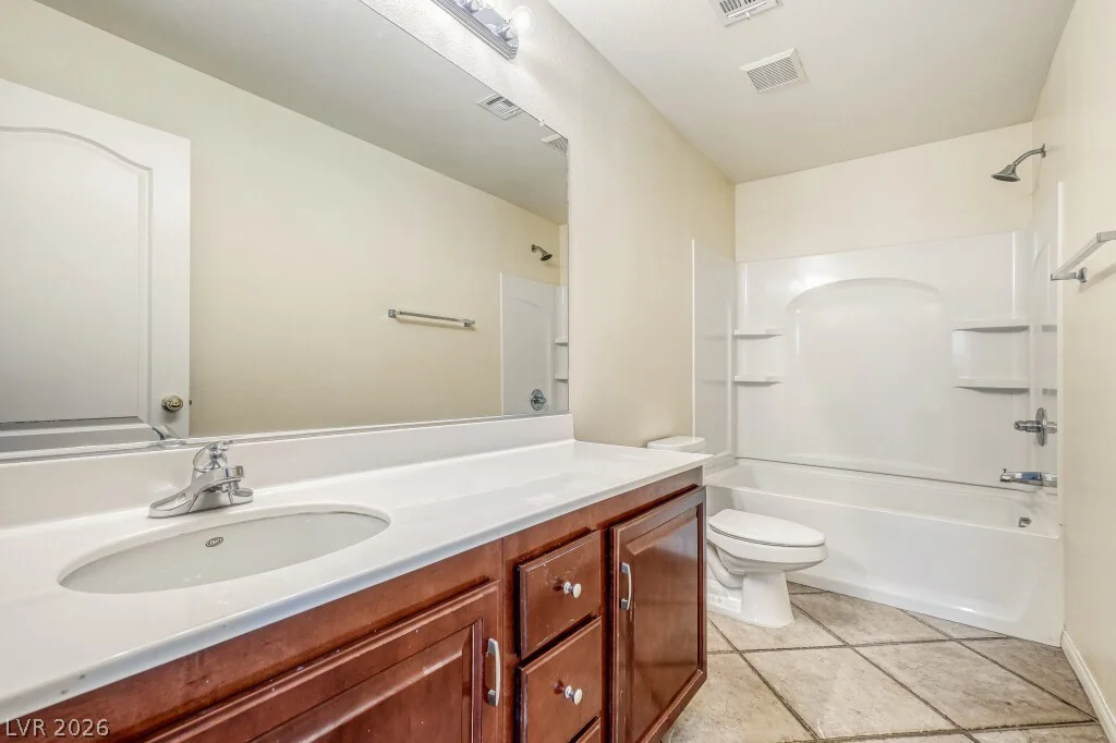 10555 Winter Grass, Las Vegas, NV 89135