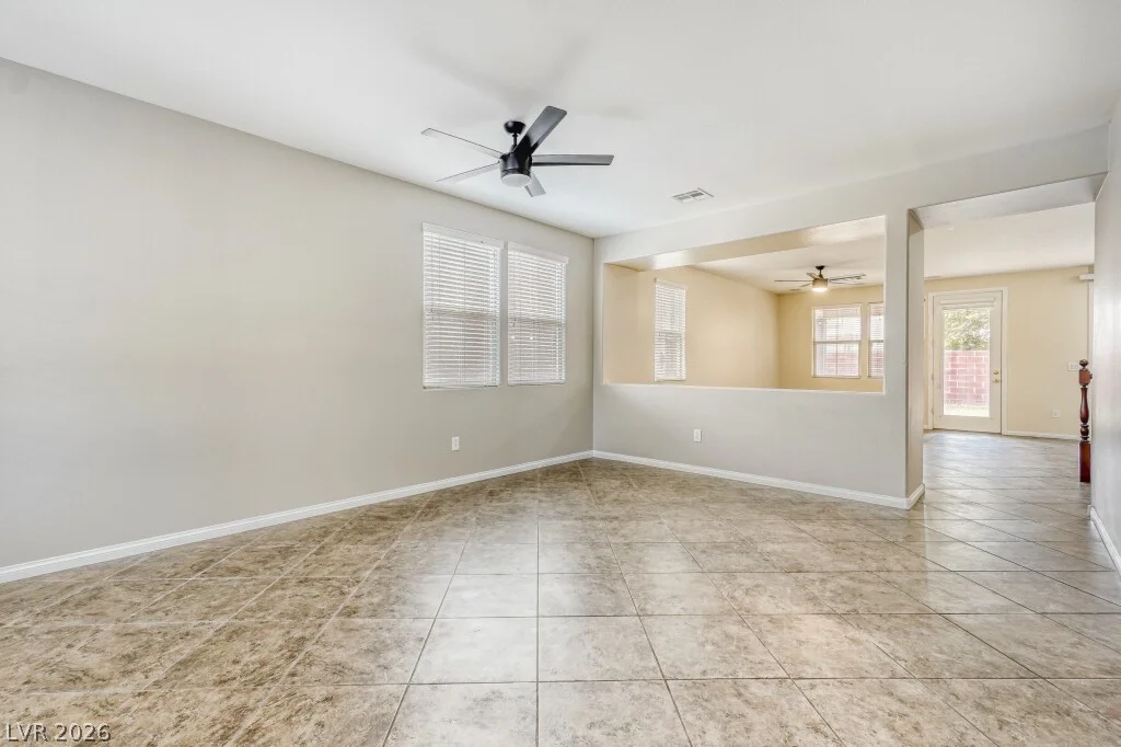 10555 Winter Grass, Las Vegas, NV 89135
