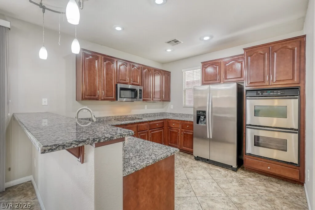 10555 Winter Grass, Las Vegas, NV 89135