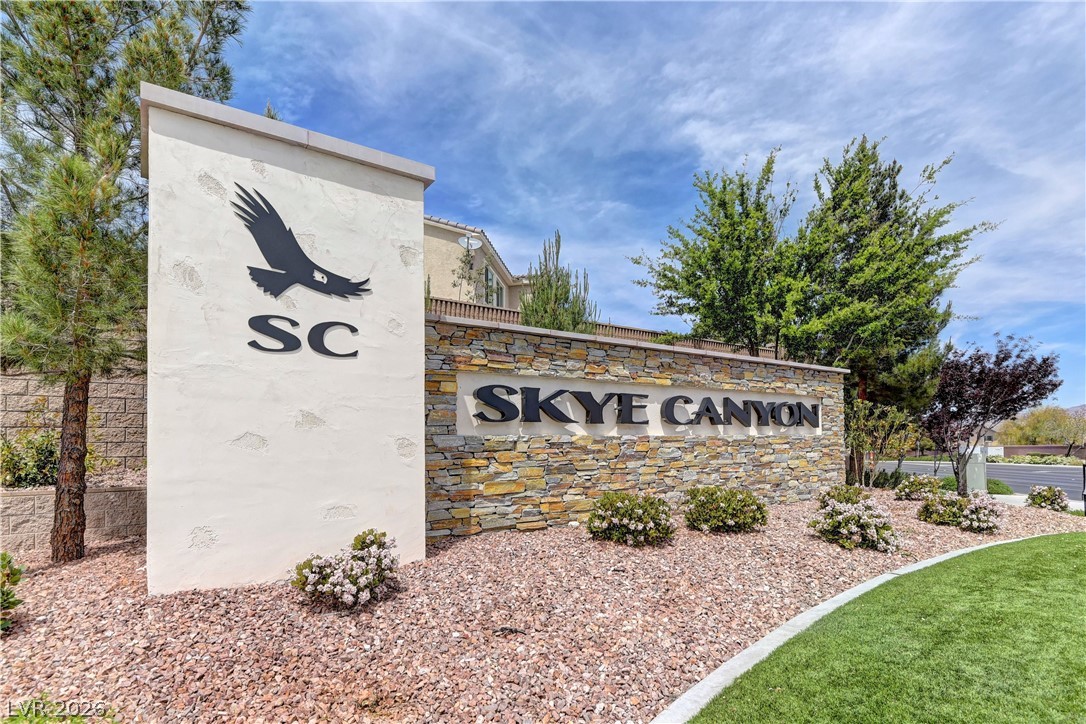 8030 Foxfield Springs, Las Vegas, NV 89166