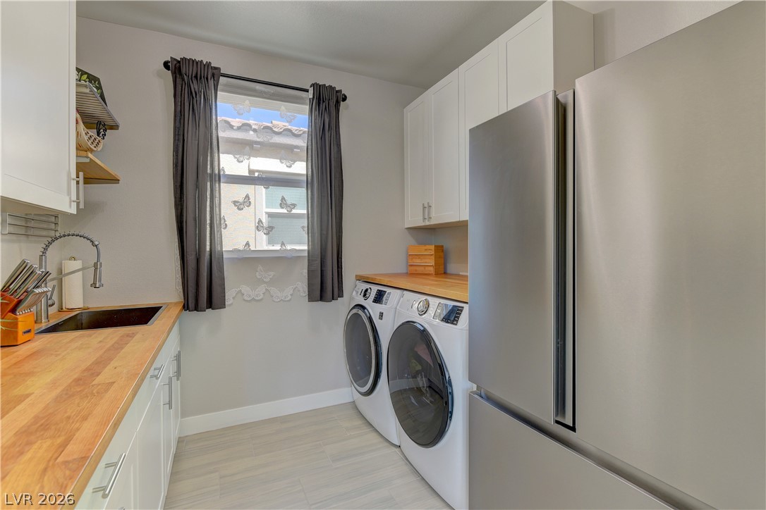 8030 Foxfield Springs, Las Vegas, NV 89166