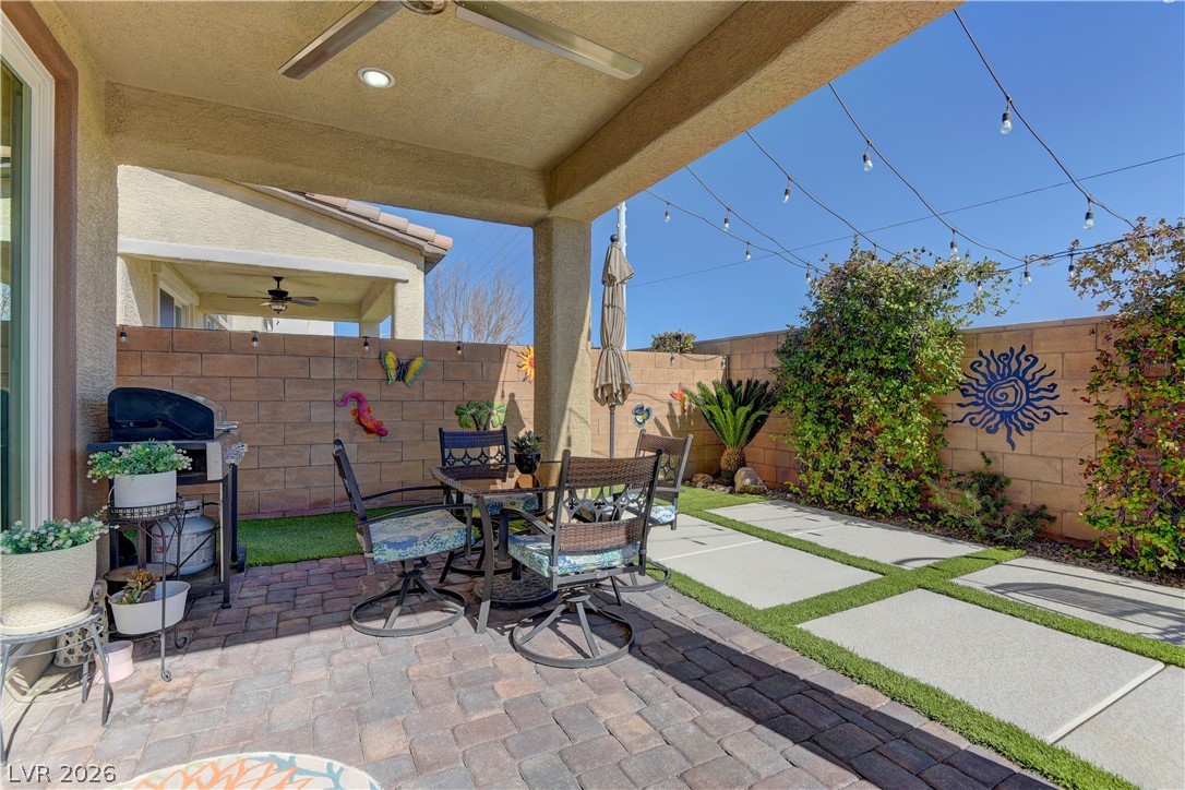 8030 Foxfield Springs, Las Vegas, NV 89166