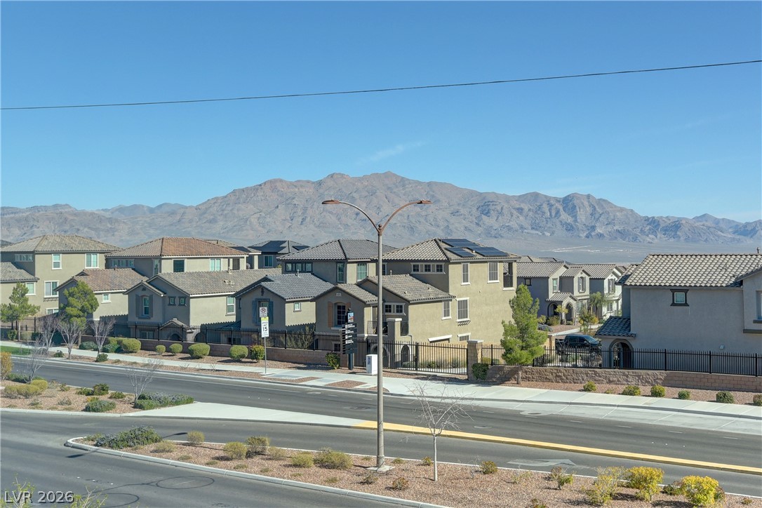 8030 Foxfield Springs, Las Vegas, NV 89166