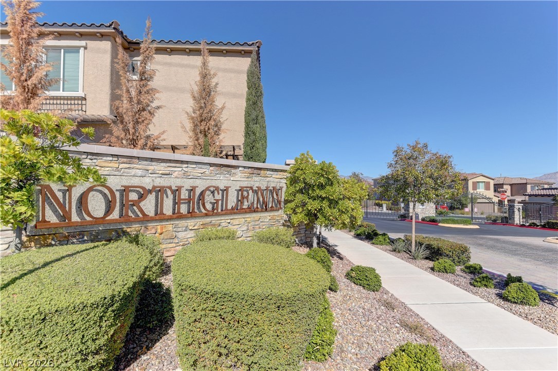 8030 Foxfield Springs, Las Vegas, NV 89166