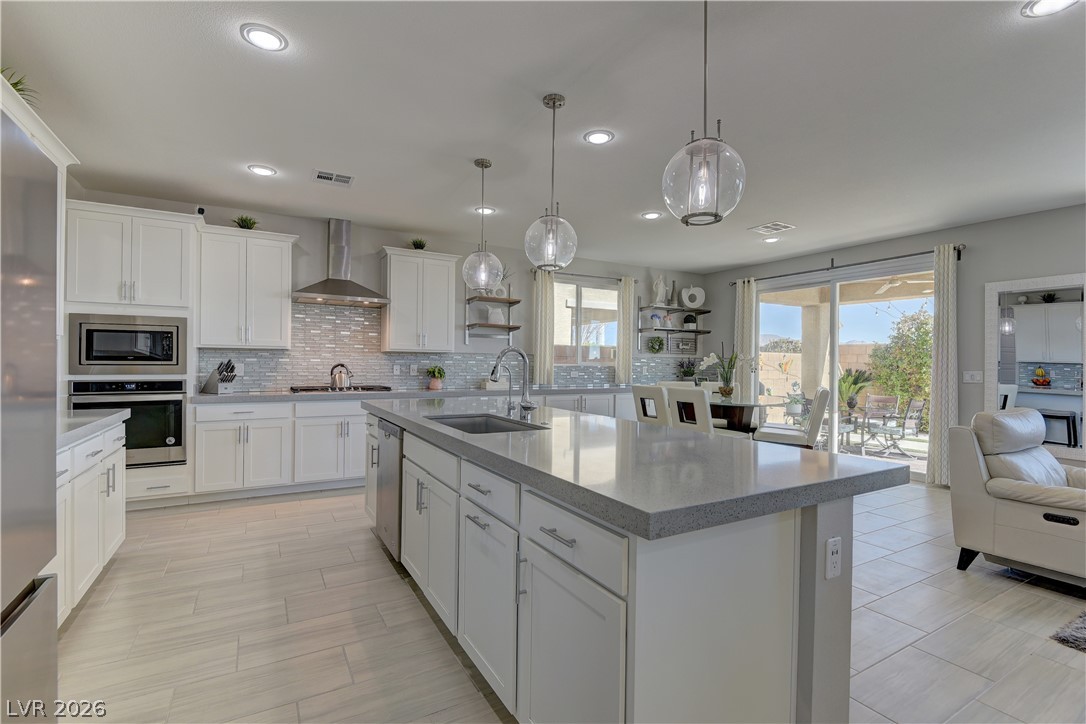 8030 Foxfield Springs, Las Vegas, NV 89166
