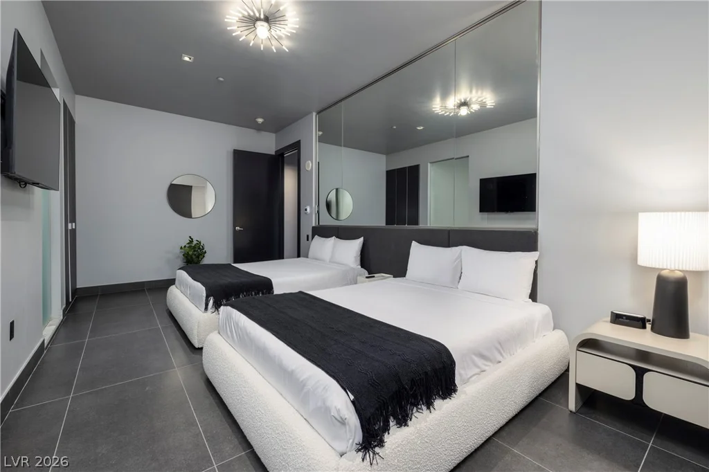 4381 Flamingo, Las Vegas, NV 89103