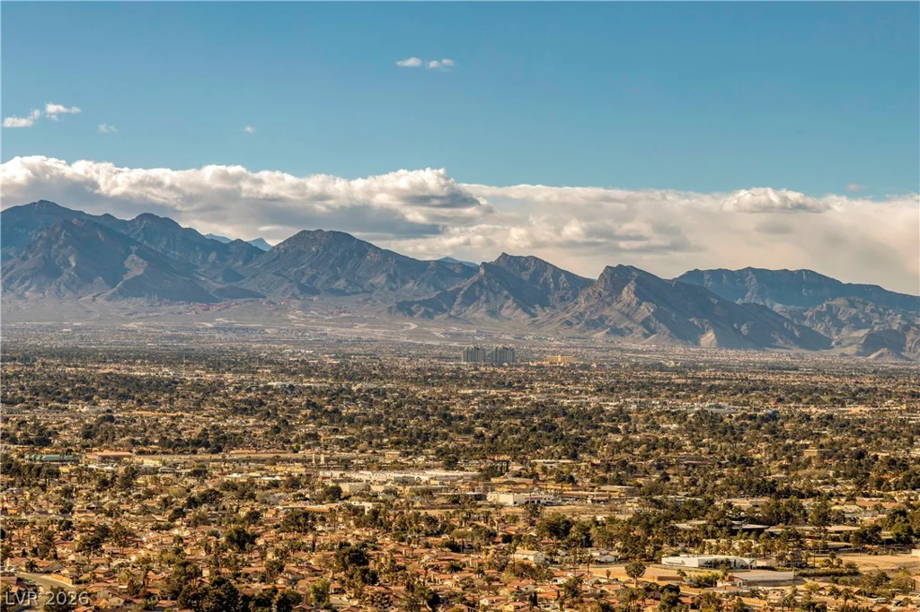 4381 Flamingo, Las Vegas, NV 89103