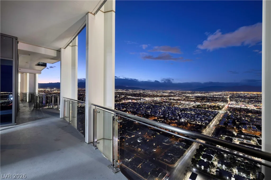 4381 Flamingo, Las Vegas, NV 89103