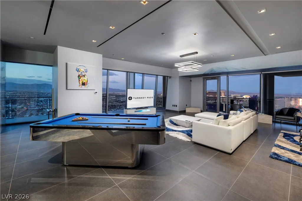 4381 Flamingo, Las Vegas, NV 89103