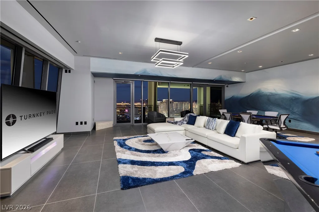 4381 Flamingo, Las Vegas, NV 89103
