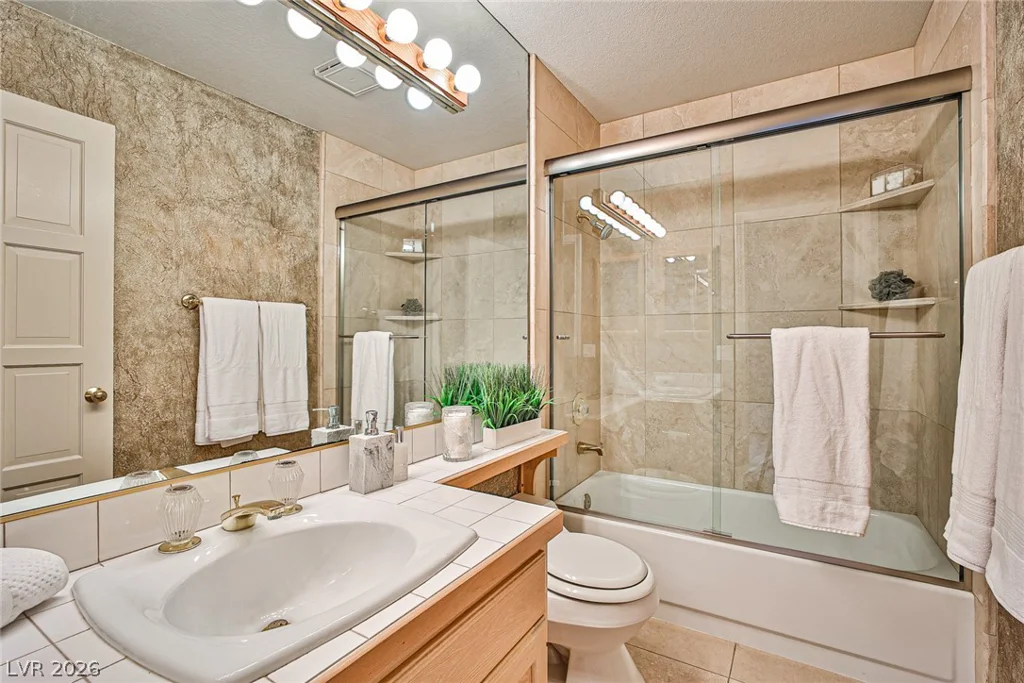 5115 Turnberry, Las Vegas, NV 89113