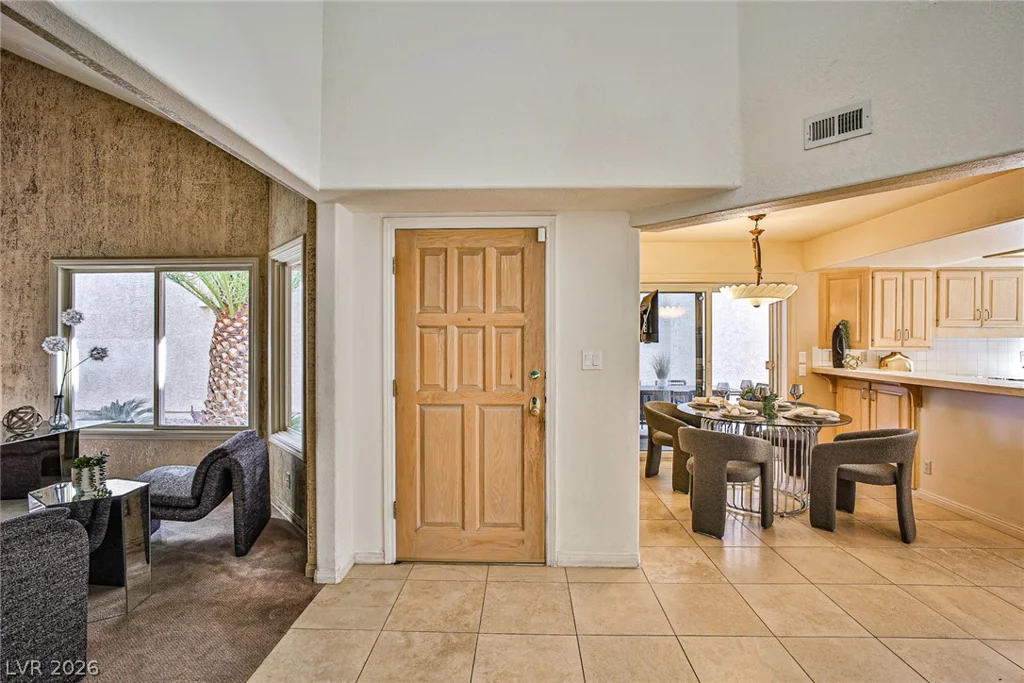 5115 Turnberry, Las Vegas, NV 89113