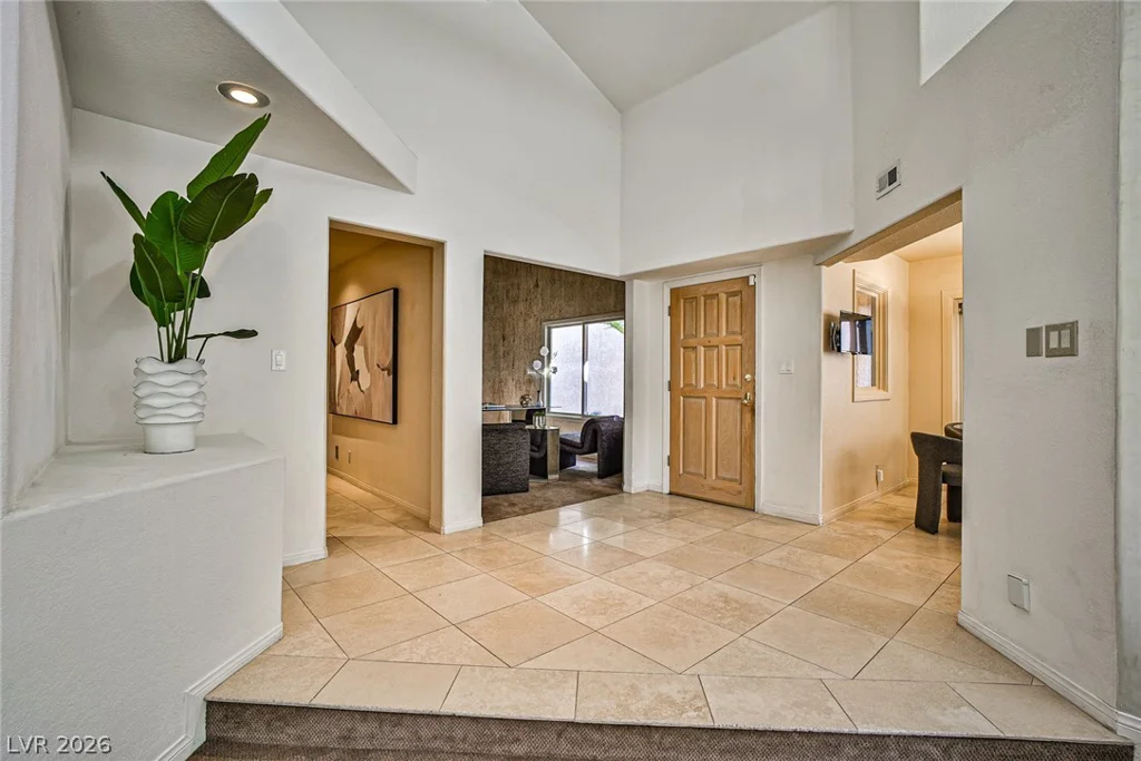 5115 Turnberry, Las Vegas, NV 89113