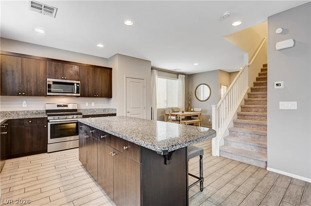 5709 Rain Garden, North Las Vegas, NV 89031