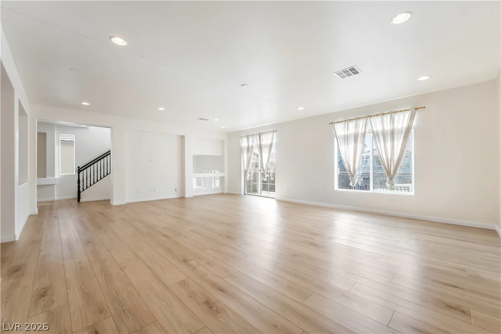 6328 Rock Stream, Las Vegas, NV 89141