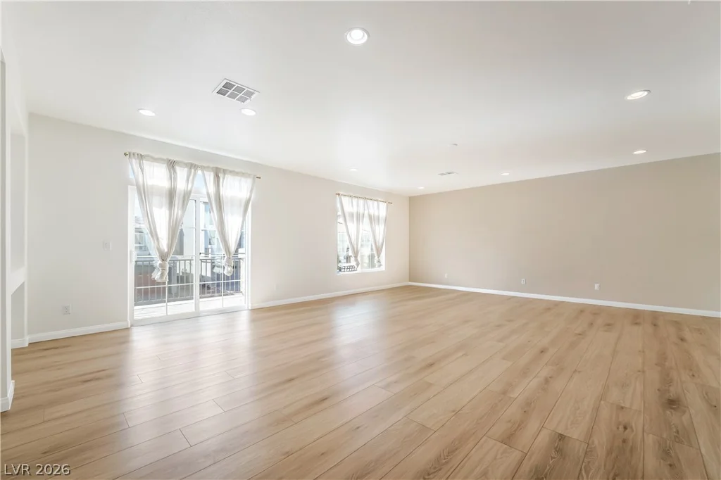 6328 Rock Stream, Las Vegas, NV 89141