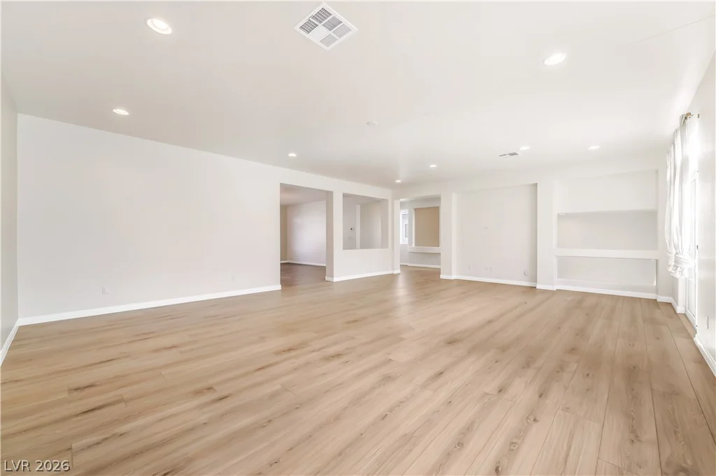 6328 Rock Stream, Las Vegas, NV 89141