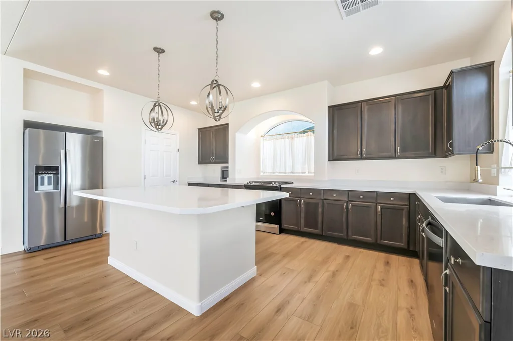 6328 Rock Stream, Las Vegas, NV 89141