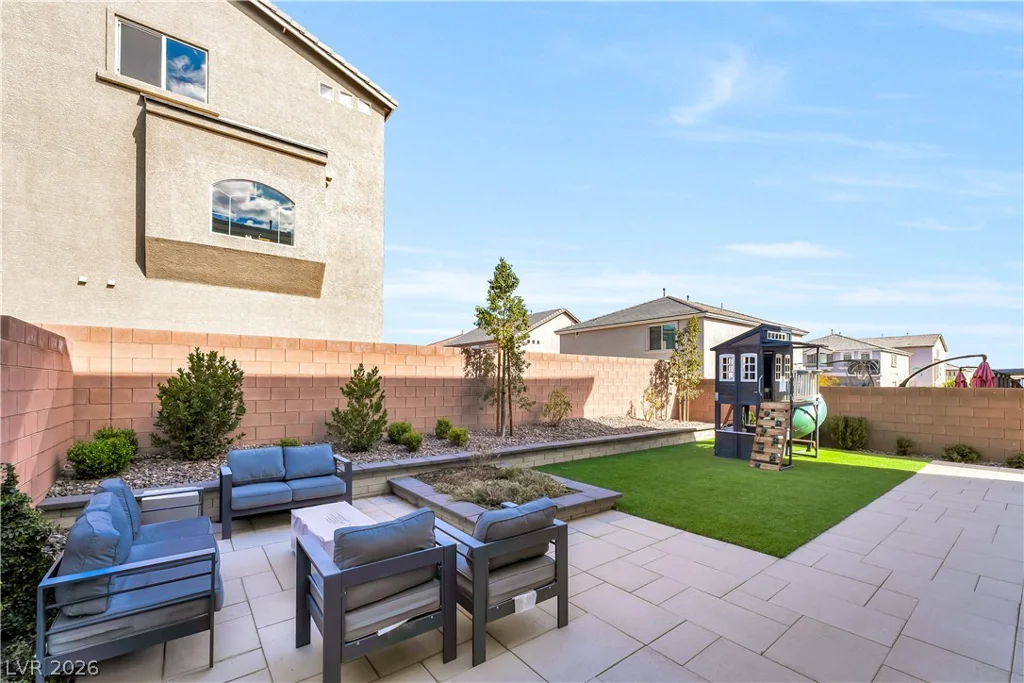 6328 Rock Stream, Las Vegas, NV 89141
