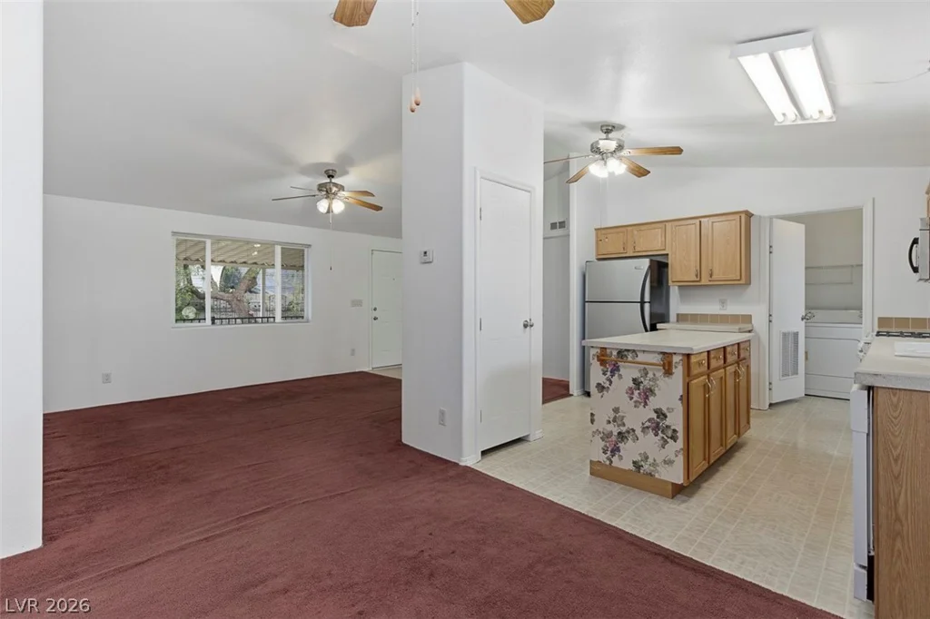 228 Hopi, Henderson, NV 89015