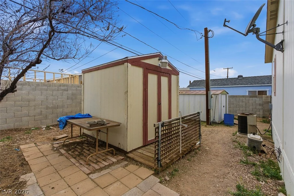 228 Hopi, Henderson, NV 89015