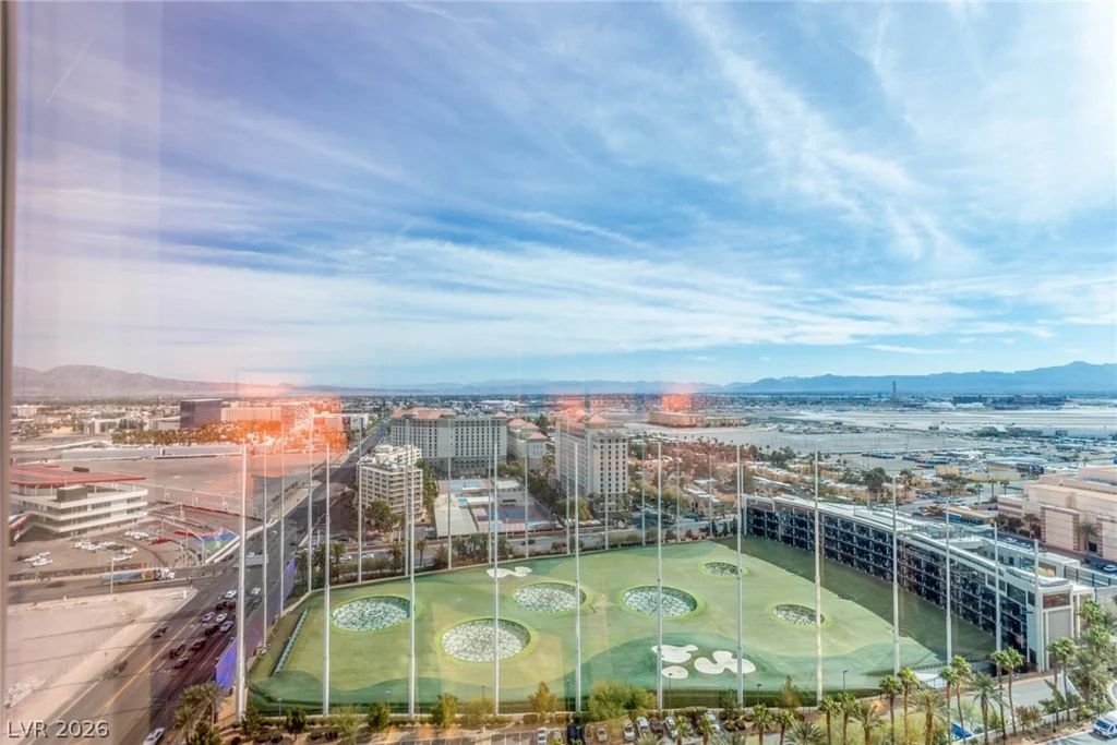 125 Harmon, Las Vegas, NV 89109